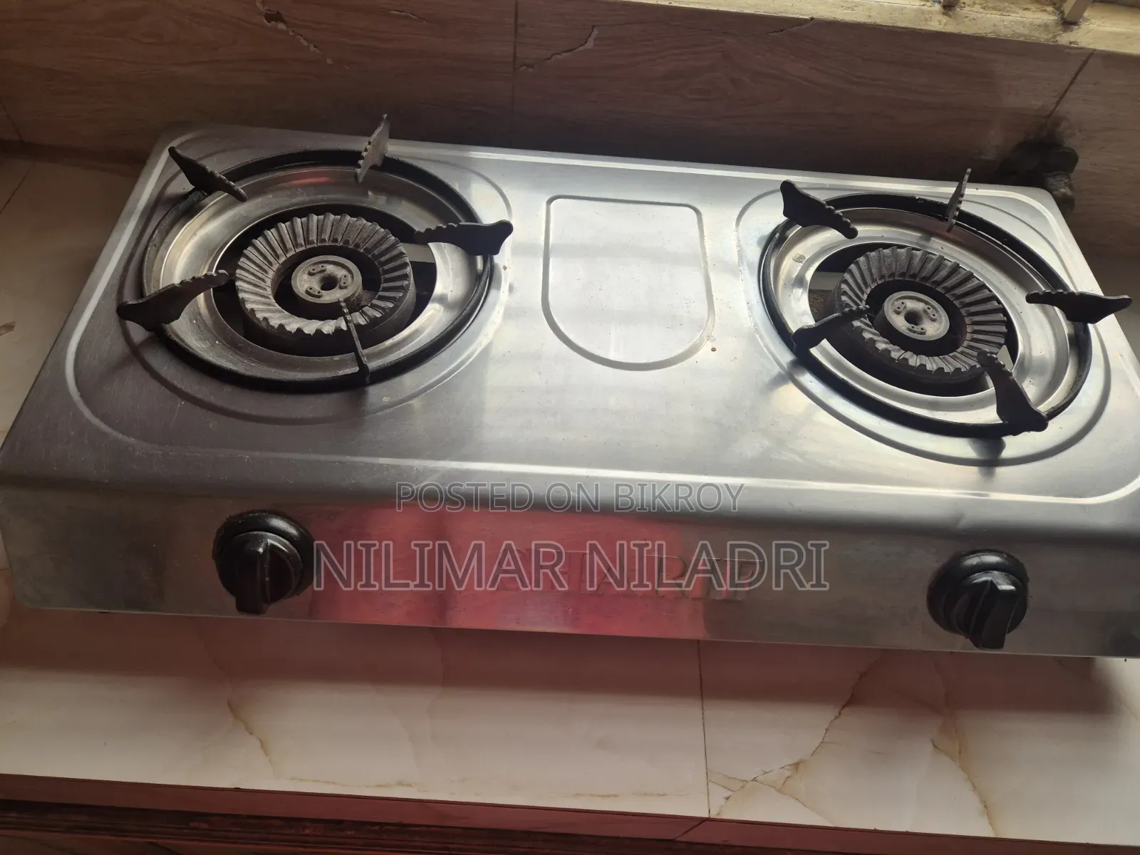 সিলিন্ডার গ্যাসের চুলা এক বছর ব্যবহৃত
