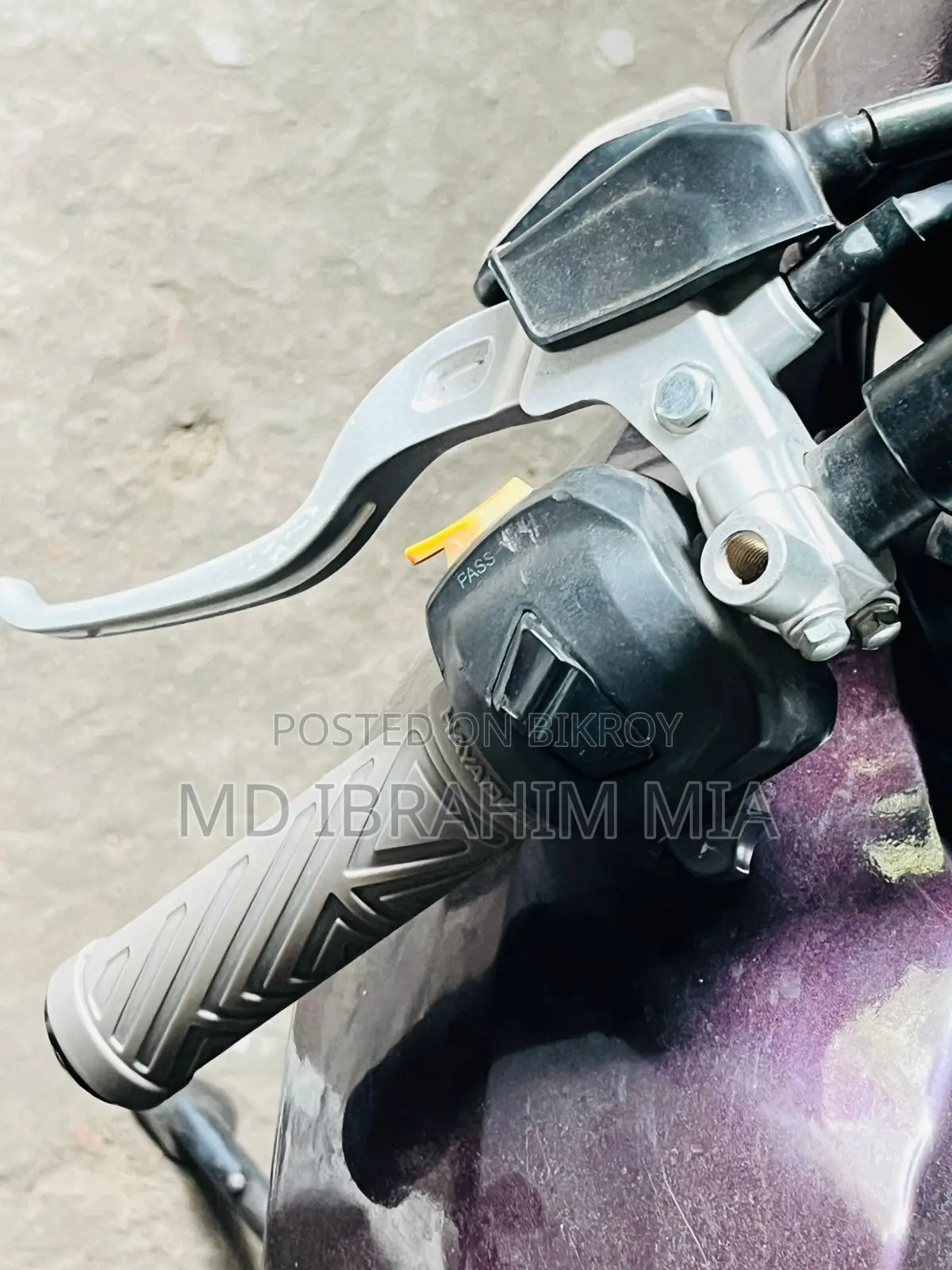 TVS Apache 160 4V 2019 Orange