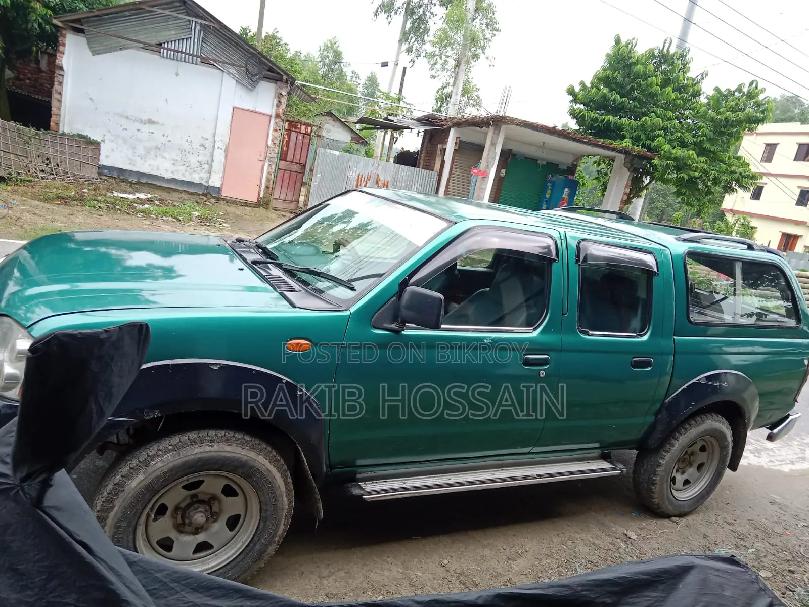 Nissan DoubleCab 2008 Green
