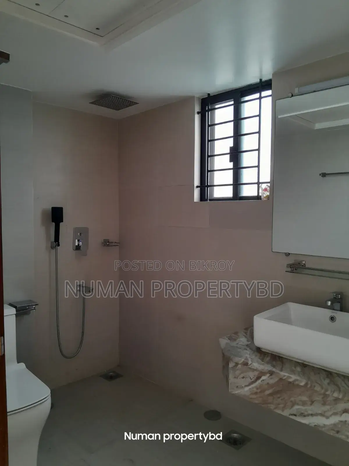 3-bedroom Apartment in Flat Rent, Bashundhara for Rent