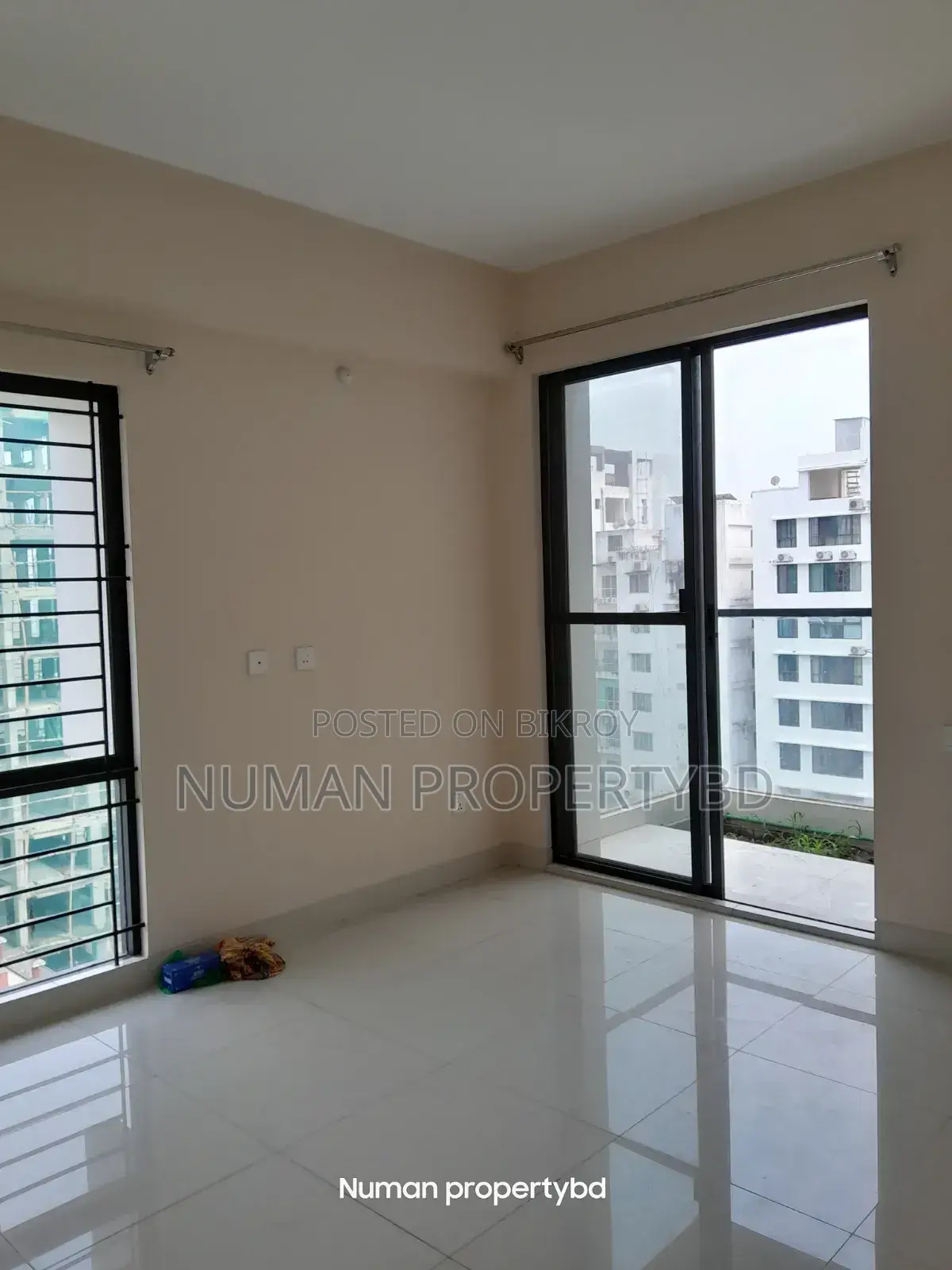 3-bedroom Apartment in Flat Rent, Bashundhara for Rent