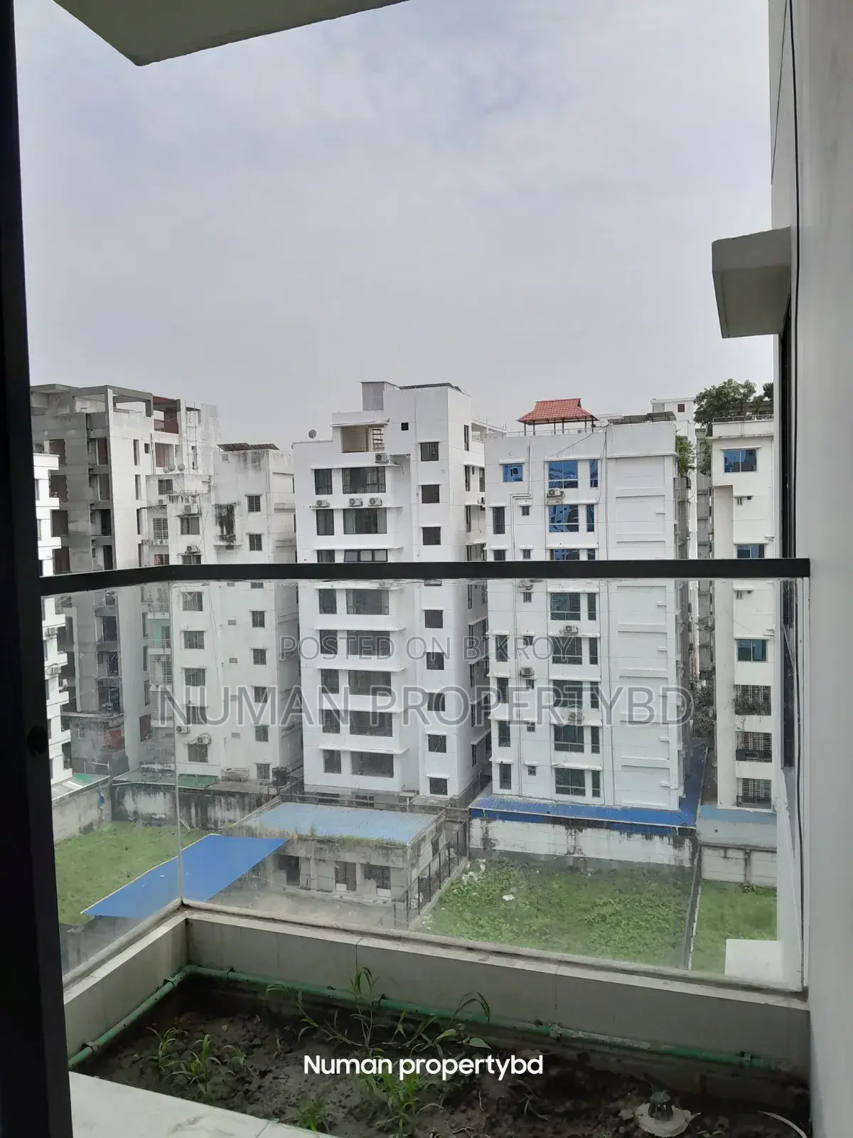 3-bedroom Apartment in Flat Rent, Bashundhara for Rent