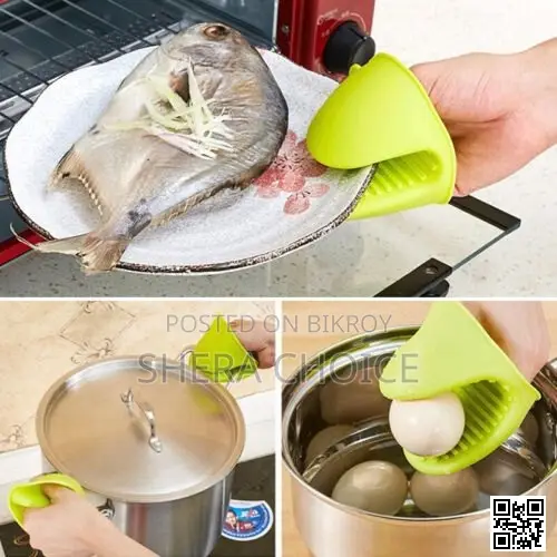 2 PCS Silicone Oven Pot Holder – Handle Hot Pots Safely and Easily!