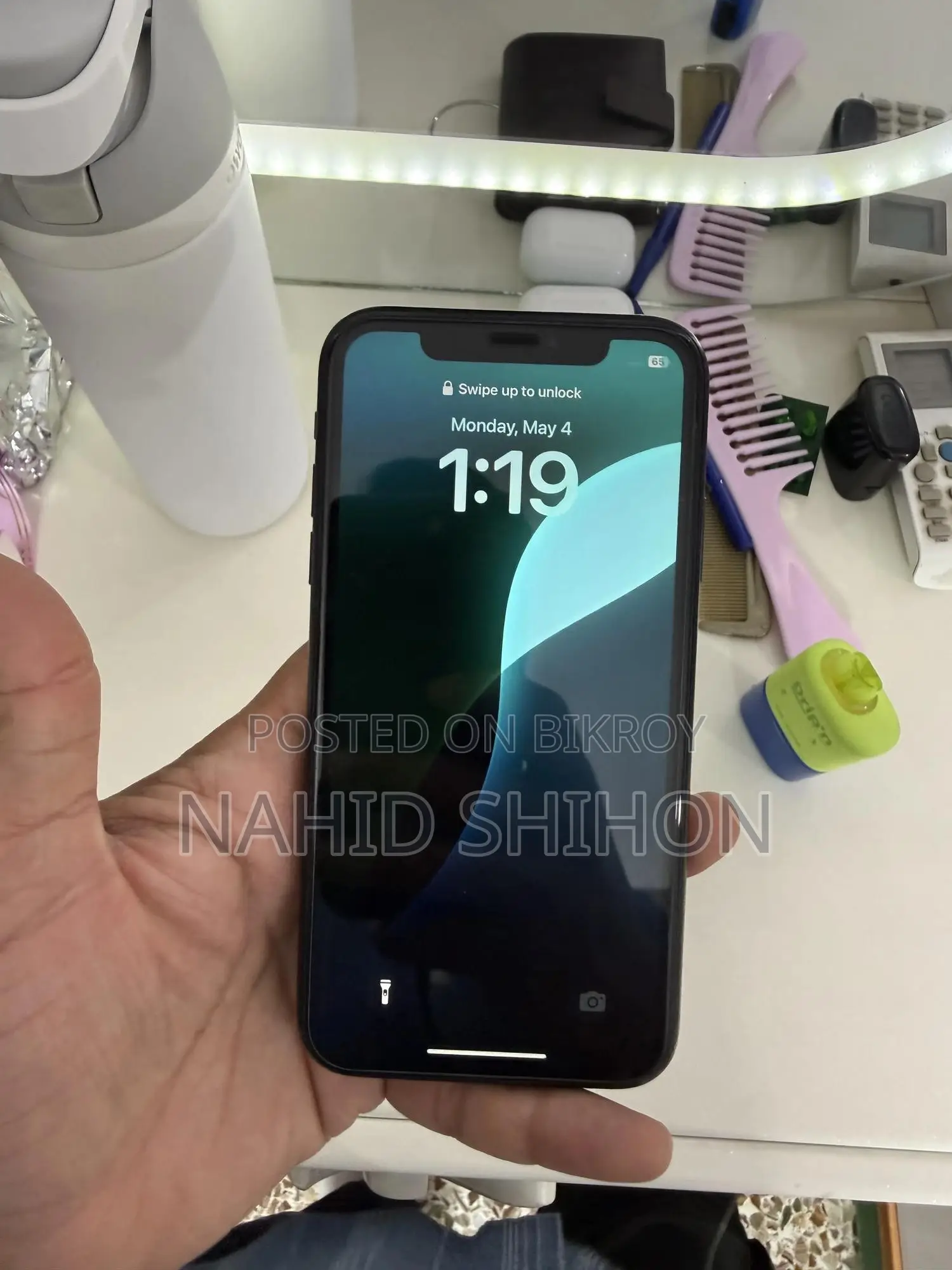 Apple XR 64 GB Black