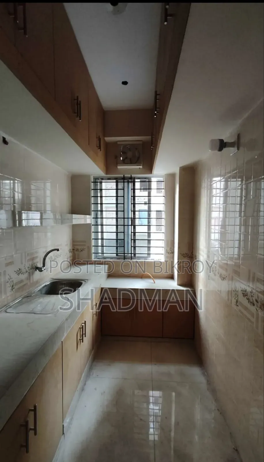3bdrm Apartment in Basundhara for Rent