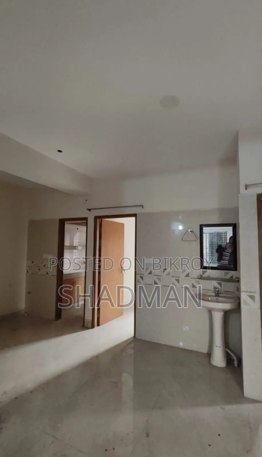 3bdrm Apartment in Basundhara for Rent