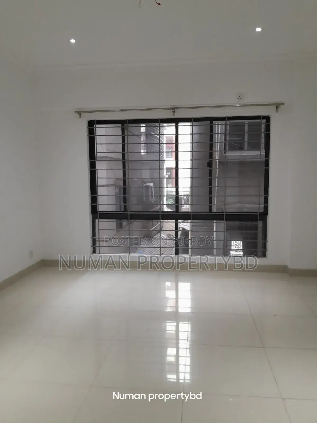 3-bedroom Apartment in Flat Rent, Basundhara for Rent