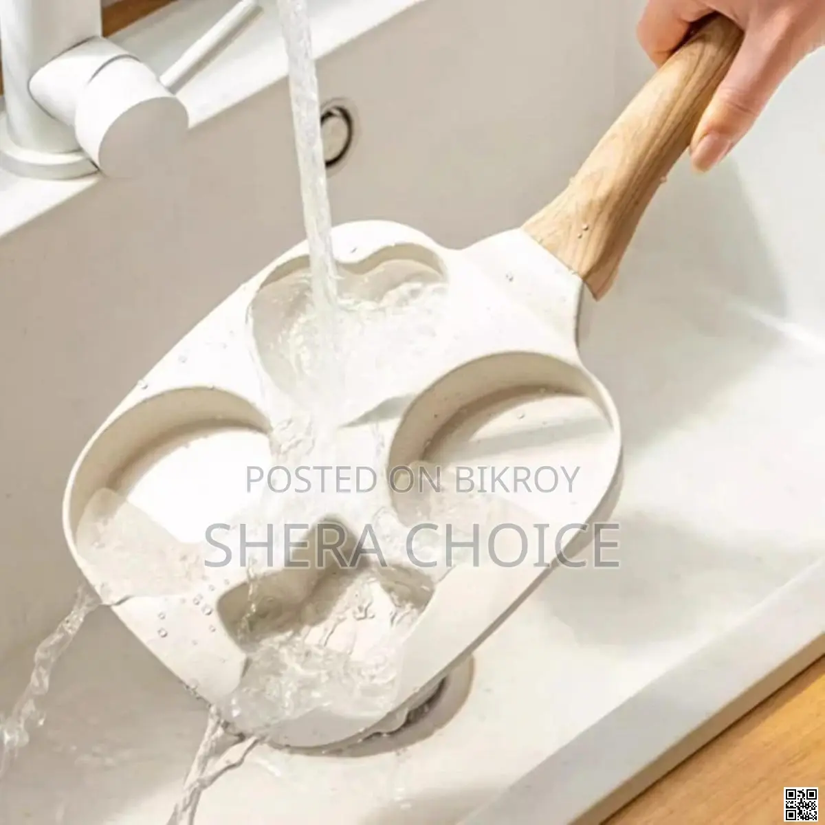 4-in-1 Non-stick Breakfast Frying Pan – Complete Breakfast in One Pan