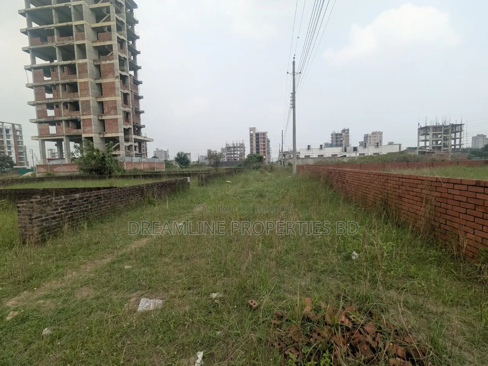 4 Katha Lakeside Plot for Sale in N Block Bashundhara R/A