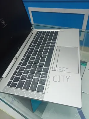 Laptop HP EliteBook 845 G8 8GB AMD Ryzen 5 SSD 256GB