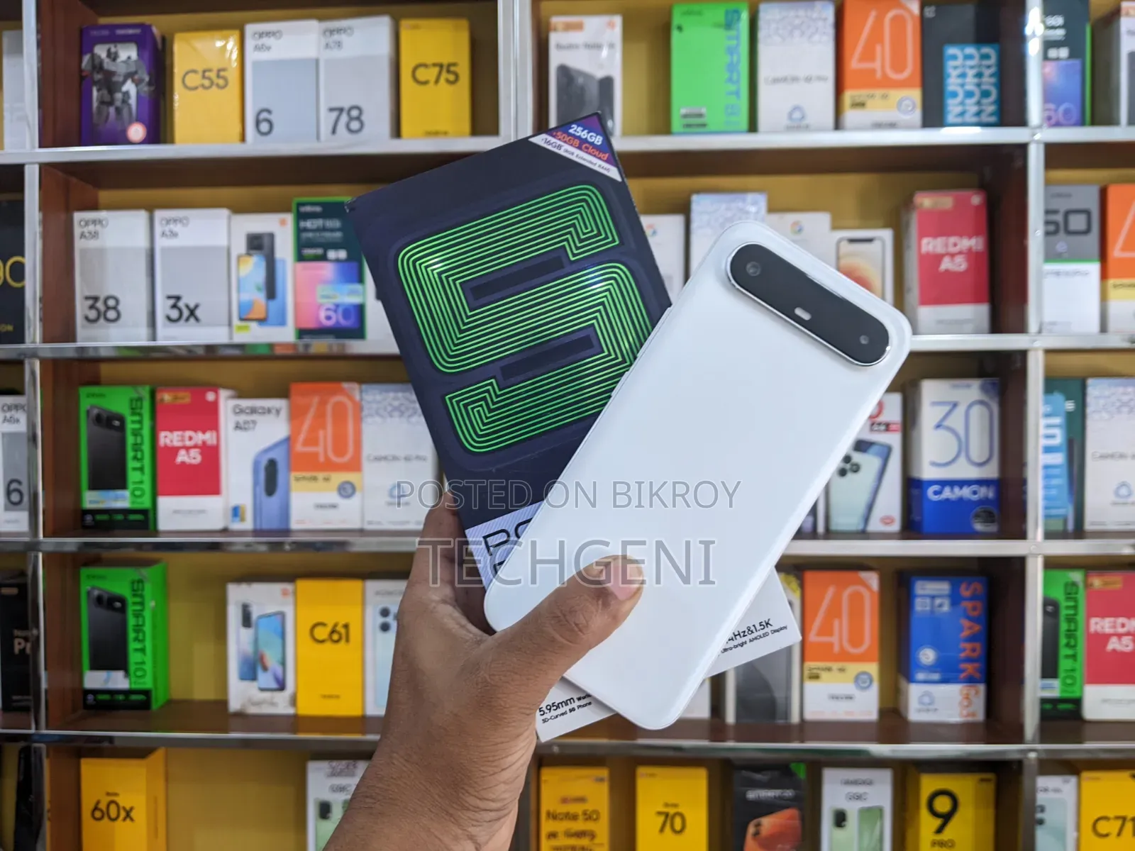 Tecno Pova 5G 128 GB White
