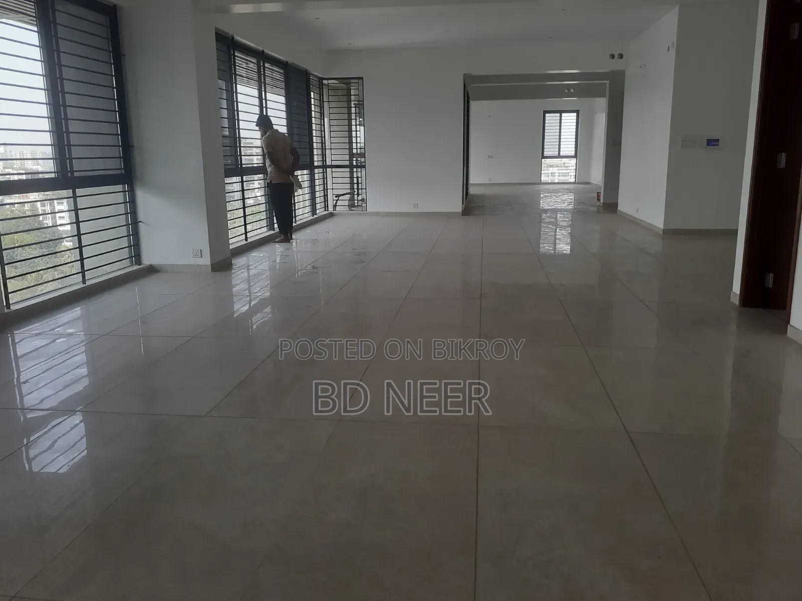 Commercial 6100 SQFT Open Office Space Rent in Gulshan Avenue