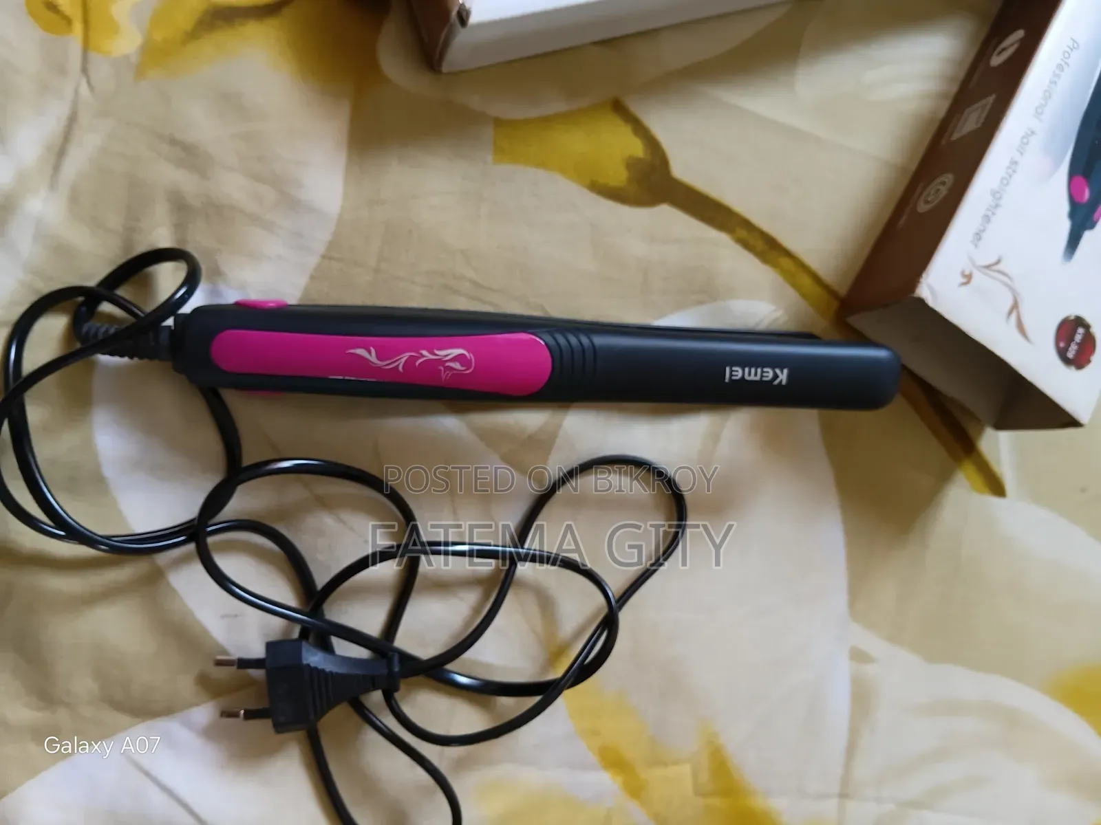 Kemei Hair Straightener