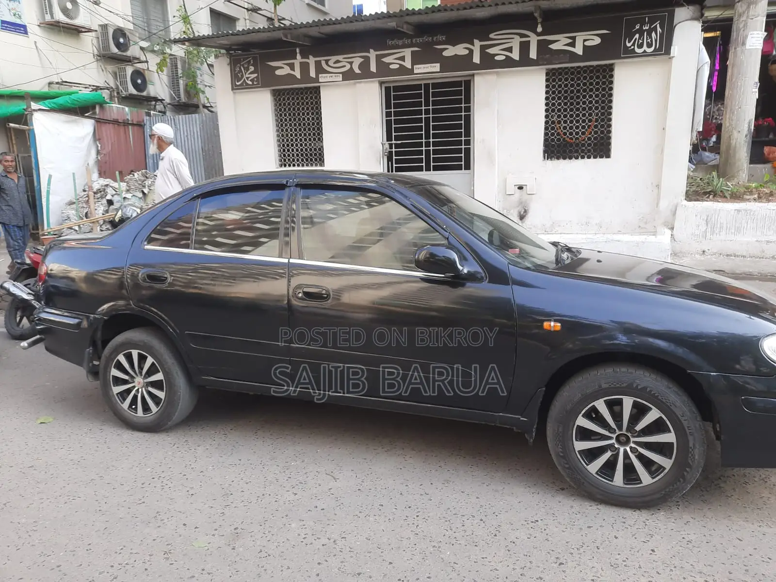 Nissan Sunny 2003 Black