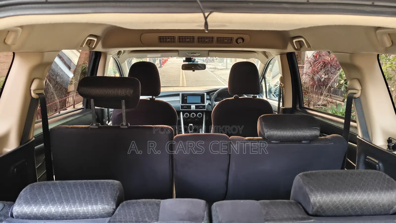 Mitsubishi Xpander 2019 Brown