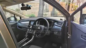 Mitsubishi Xpander 2019 Brown