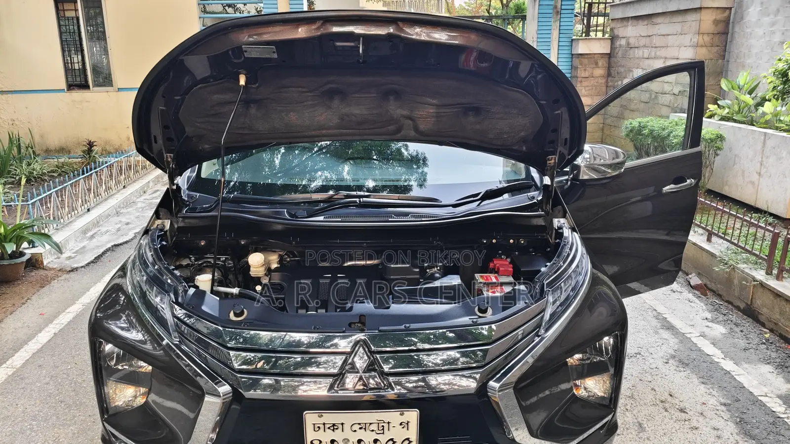 Mitsubishi Xpander 2019 Brown