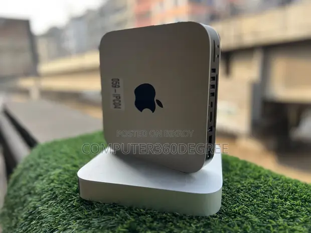 Desktop Computer Apple Mac Mini 8GB Intel Core I5 HDD 500GB for