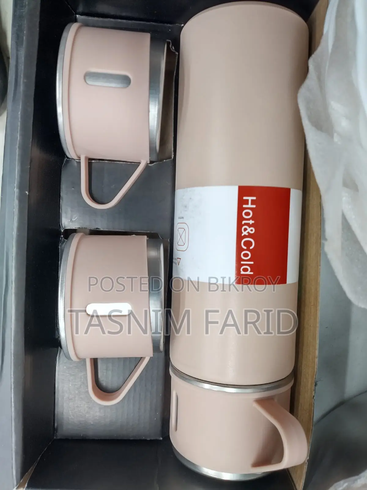 Vacuum Insulated Bottle. (For Coffee and Tea) Hot Bottle.
