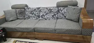 Four Seated Sofa Set With 4 Big Pillow 2 Small Pillow