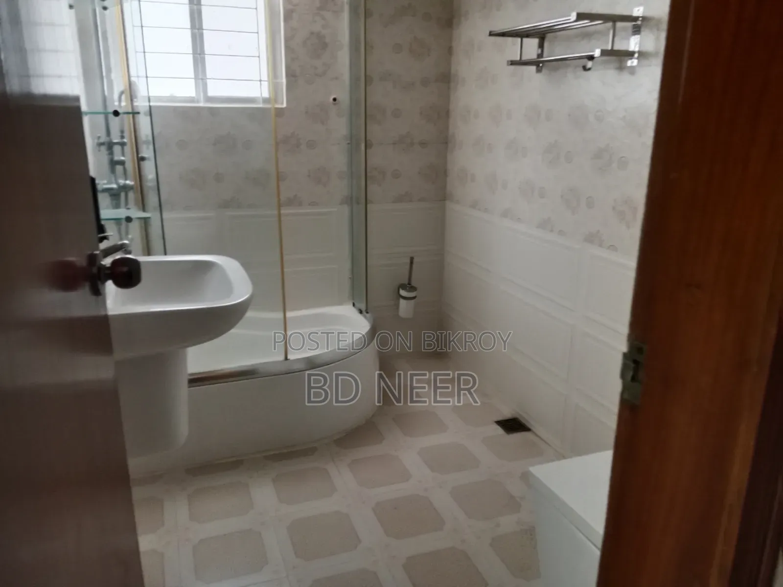 3-bedroom Apartment in Gulshan for Rent
