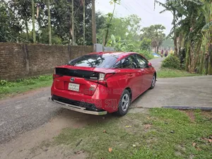 Toyota Prius 2019 Red
