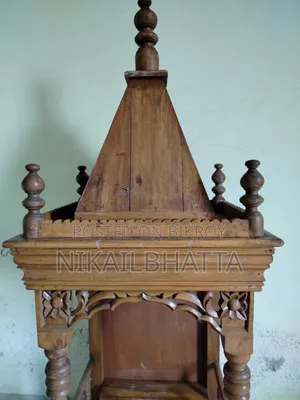 Wooden Throne for Deities for Urgent Sale