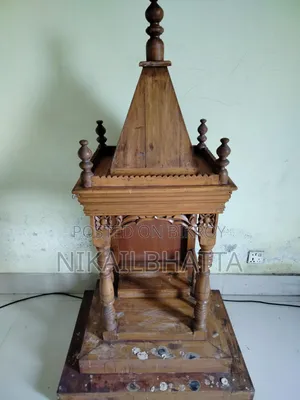 Wooden Throne for Deities for Urgent Sale