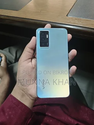 Vivo V23 128 GB