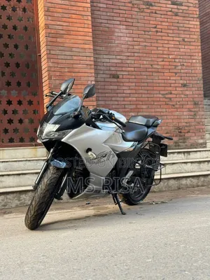 Suzuki Gixxer SF 2020 Silver