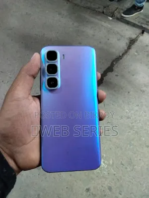 ইনফিনিক্স হট ৬০ প্রো+ ১২৮ জিবি পার্পল