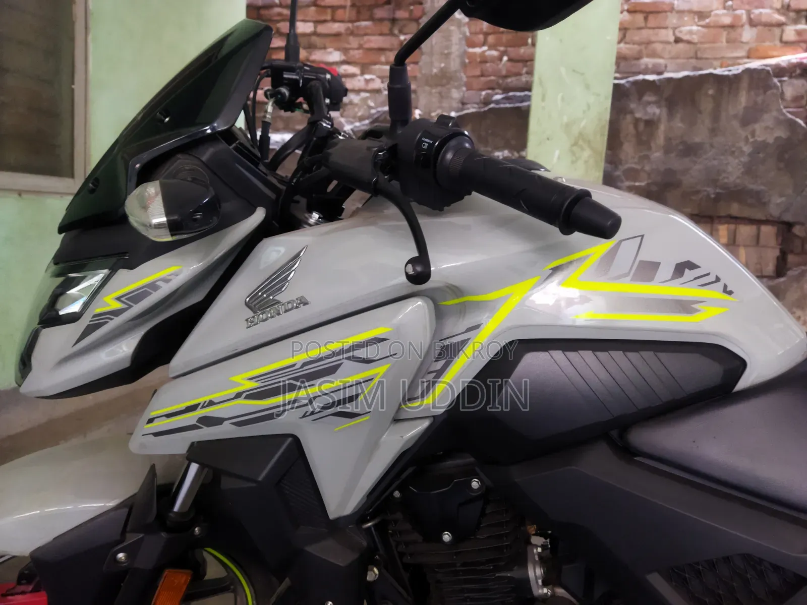 Honda 2025 Silver