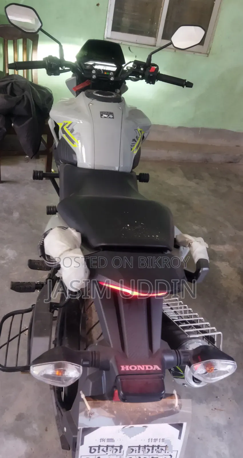 Honda 2025 Silver