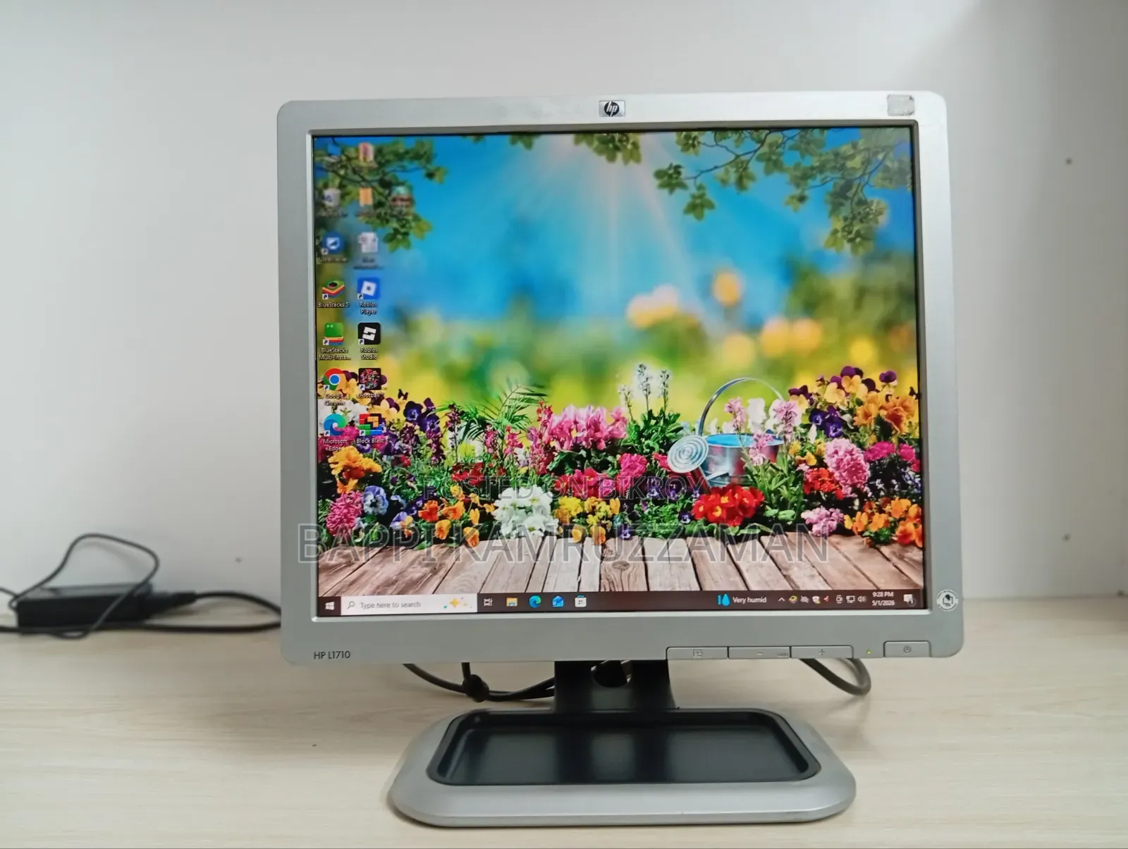 Best Quality HP 17-inch Monitor - Attractive Offer!