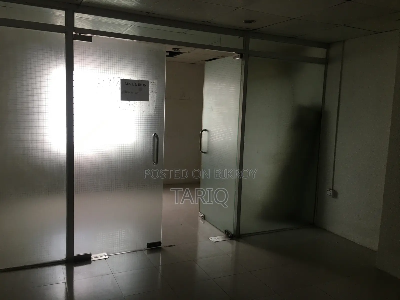 Office to-Let