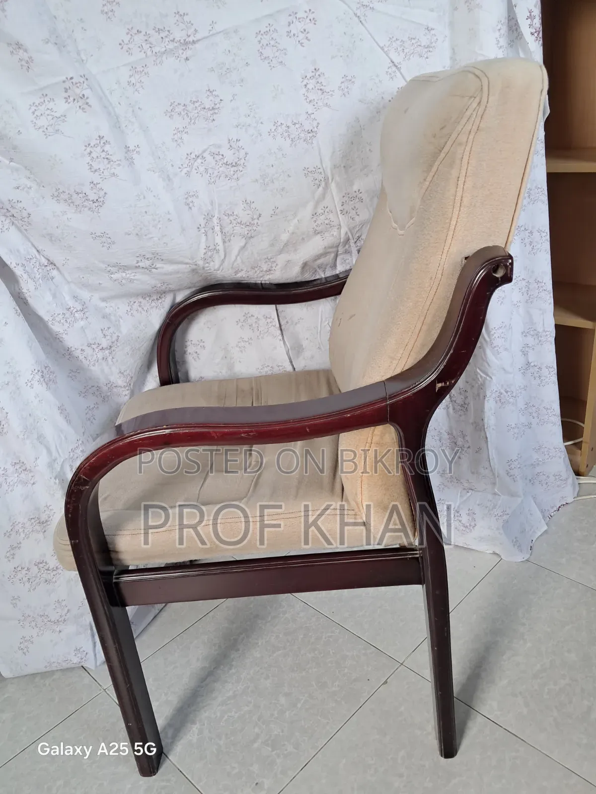 Large Mahogany Wood Chair