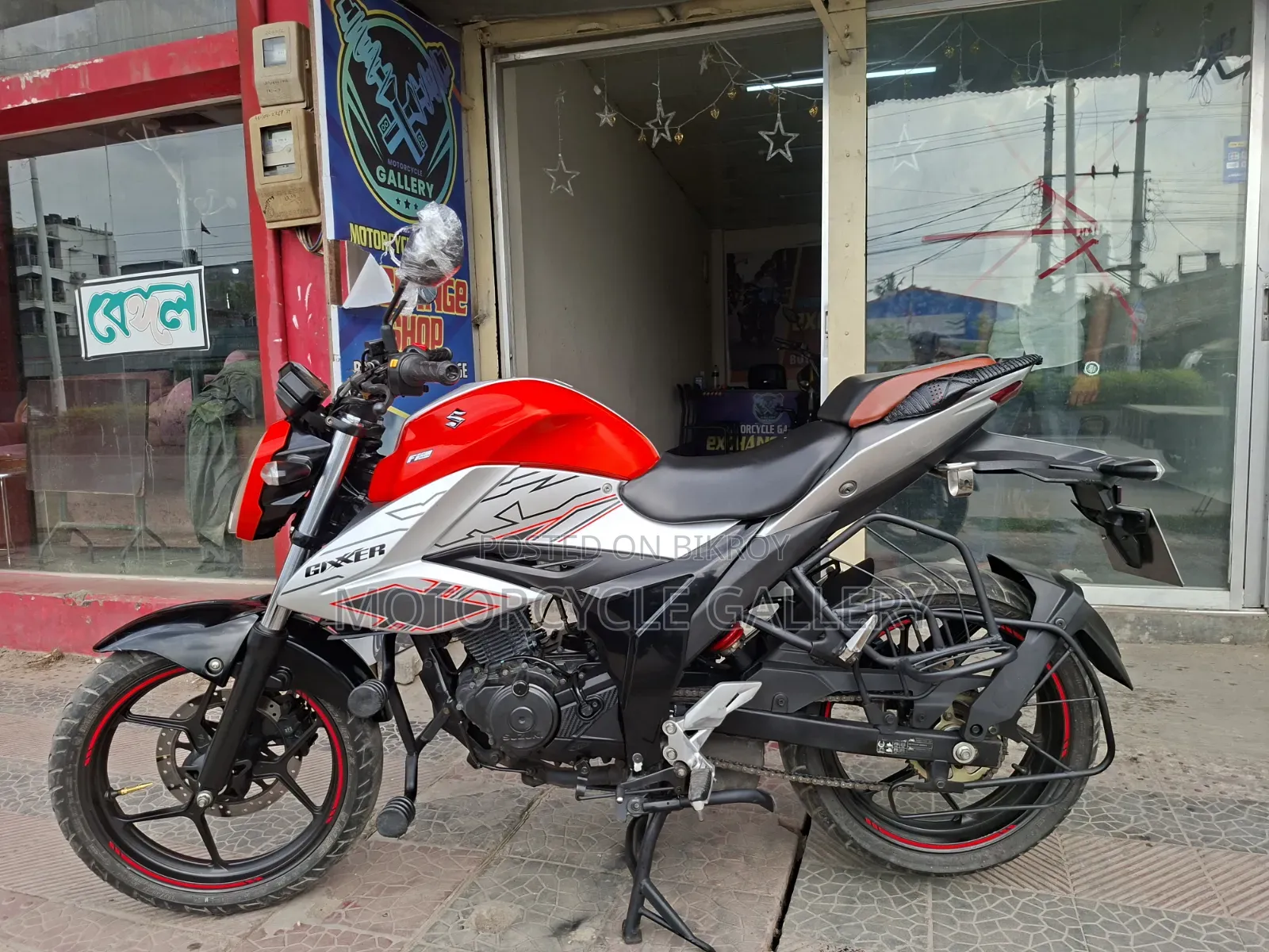 Suzuki Gixxer Fi ABS 2024 Orange
