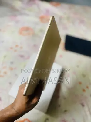 Apple iPad 5 (2022) 128 GB Yellow