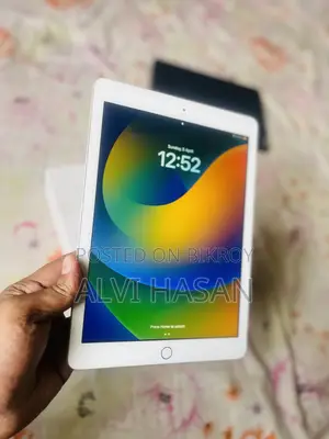 Apple iPad 5 (2022) 128 GB Yellow