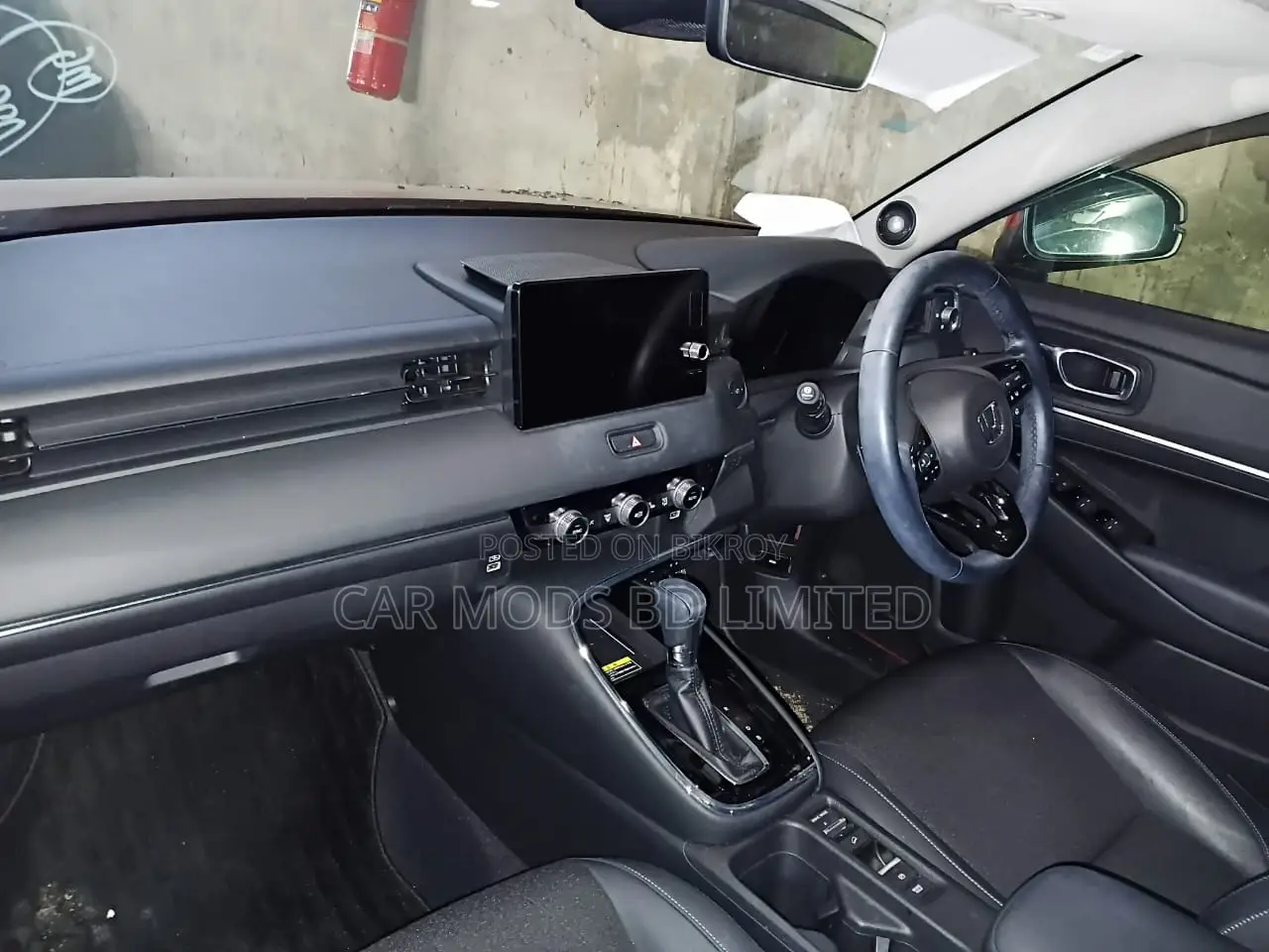 Honda Vezel 1.5 Hybrid 2WD 2021 Red