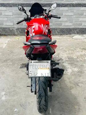 Lifan 2019 Red