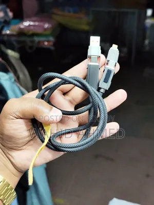 ১০০ ওয়াট টেকসই ৪ইন১ ব্রেডেড ইউএসবি পিডি লাইটনিং কেবল ওয়াট মিটারসহ