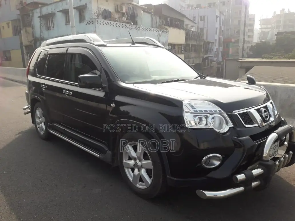 Nissan Patrol 2010 Black
