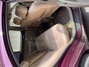 টয়োটা প্রিমিও ২০০৪ মেরুন