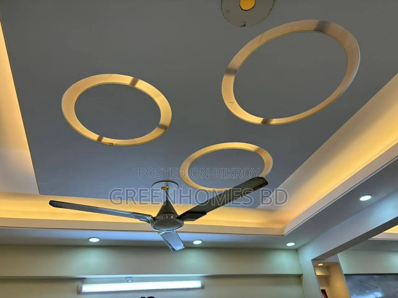 Furnished 3-bedroom Apartment in Uttara for Sale