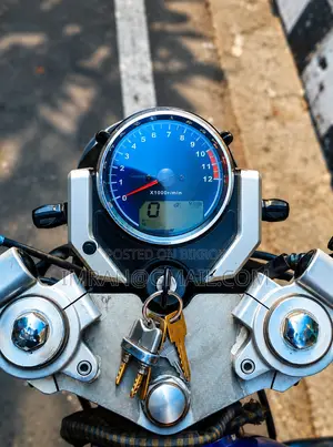 Regal Raptor Cafe Racer 125 2018 Green
