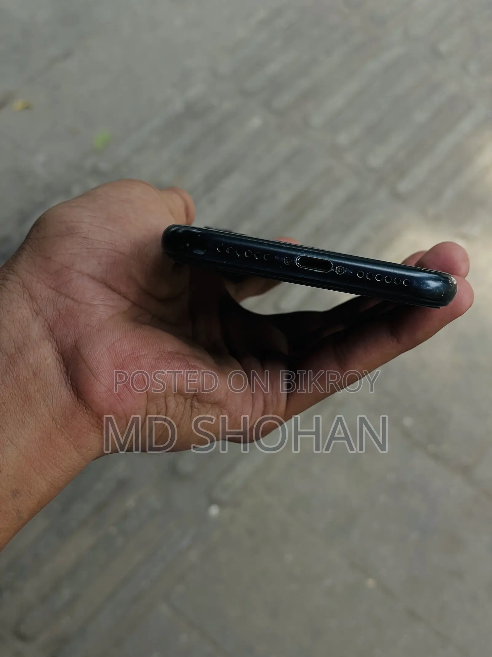 অ্যাপল এক্সআর ৬৪ জিবি ব্ল্যাক