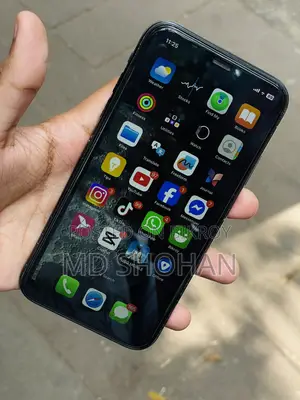 অ্যাপল এক্সআর ৬৪ জিবি ব্ল্যাক