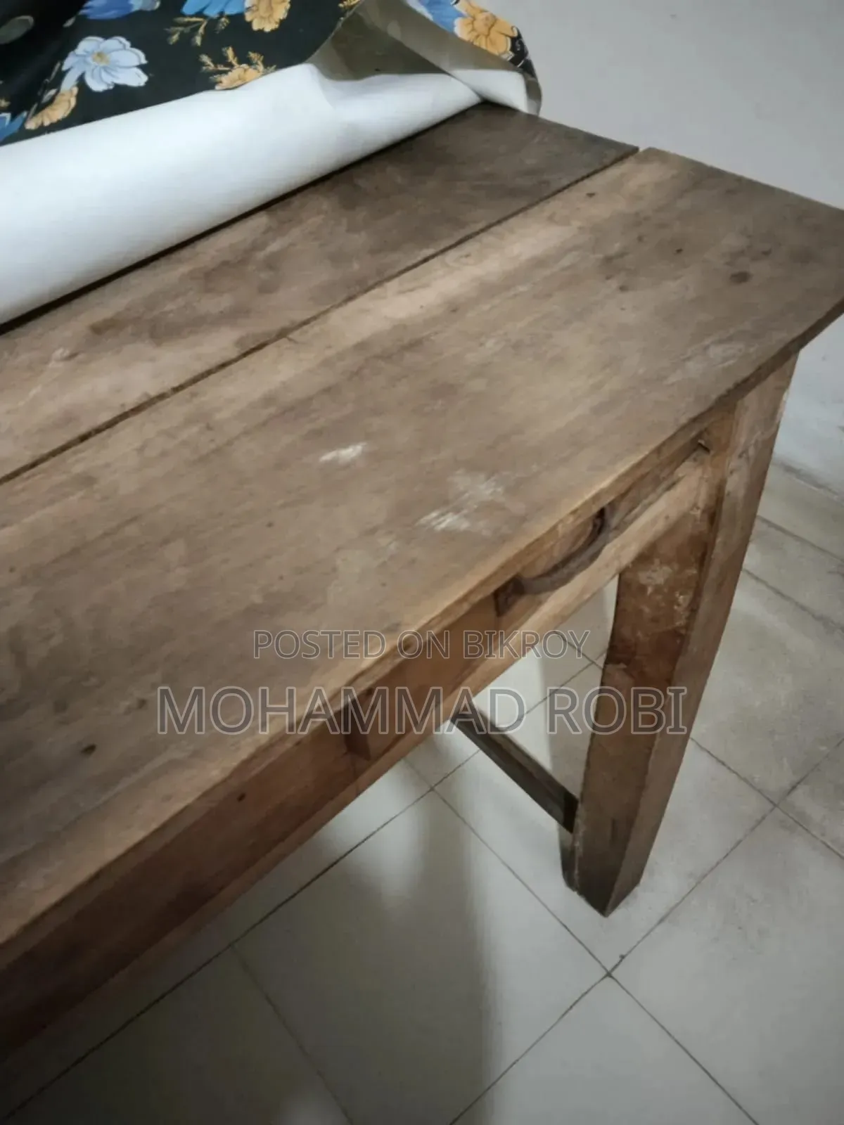 Table 4/3 ft