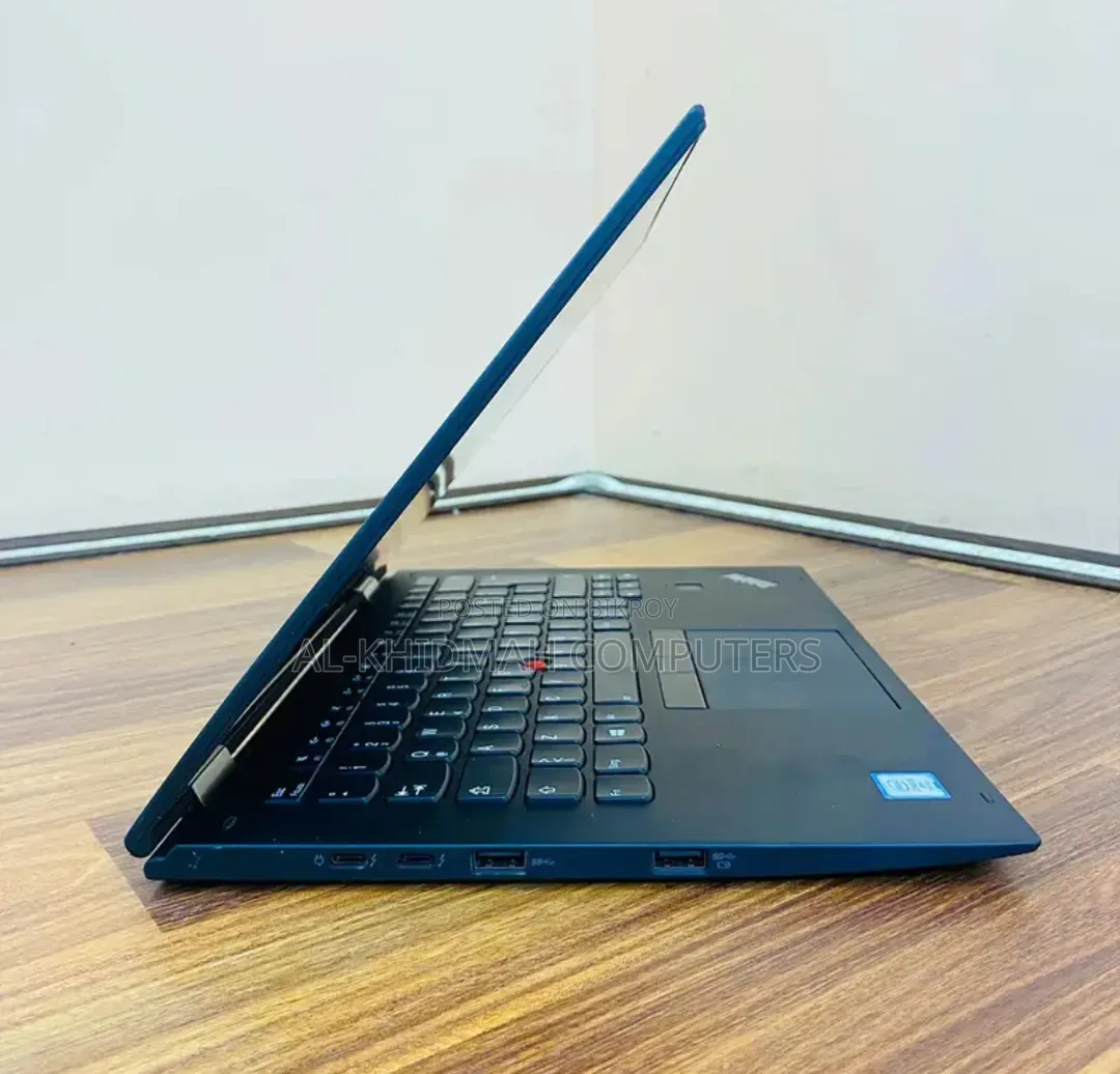 Laptop Lenovo ThinkPad X1 Yoga 8GB Intel Core I5 SSD 512GB